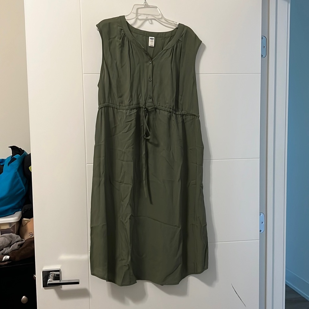 Old Navy Olive Green Maternity Dress